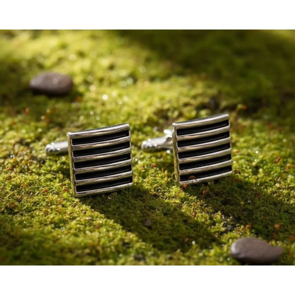 Cufflinks